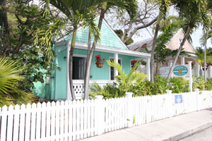 Courtney's Place Key West Inns - Courtneys Place Key West Historic Cottages & Inns consists of 8 cottages, 3 efficiencies, and 7 private rooms.
