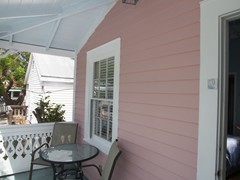 C19 - Courtneys Place Key West